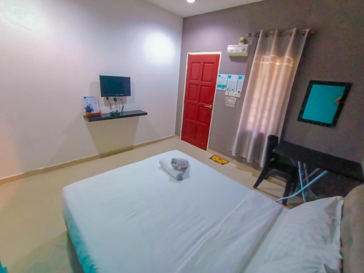 Bonda Room Stay Langkawi Пантай-Сенанг Экстерьер фото